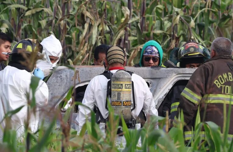 Auto en llamas revela cuerpo sin vida en Toluca, ¿qué sucedió en el lugar?