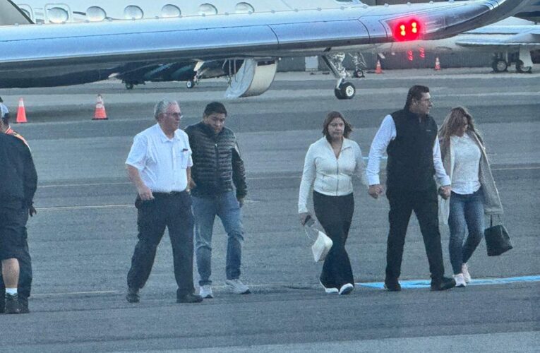 Viaje de Armenta a EE. UU. genera especulaciones y dudas en Puebla