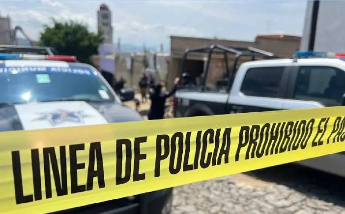 Amozoc: hallan restos humanos en plena calle
