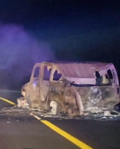 Seis personas pierden la vida tras ataque armado en carretera de Baja California