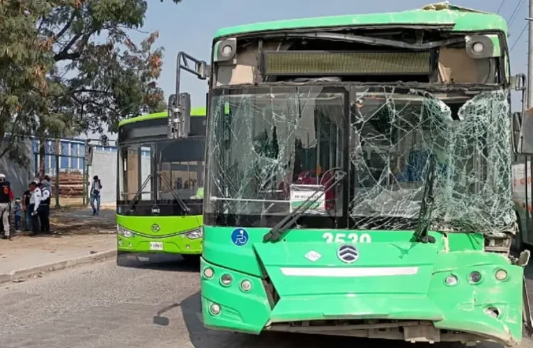 Choque brutal deja 29 heridos