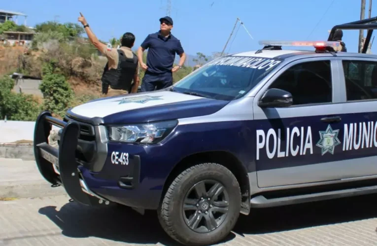 Hallan seis bolsas con restos humanos en zona turística de Acapulco; investigan triple homicidio