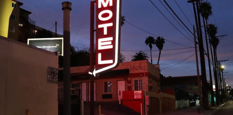 Sábanas sudadas, dinero en efectivo y cuartos sellados: San Valentín revienta hoteles en México