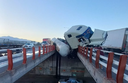 VIDEO | Explosión en Renca deja al menos 4 muertos y 17 heridos
