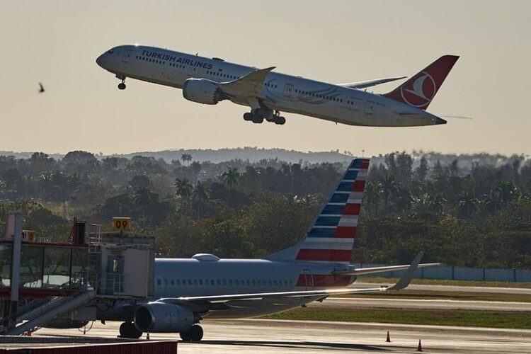 El Paso habría cerrado su espacio aéreo por presencia de drones vinculados organizaciones criminales mexicanas 