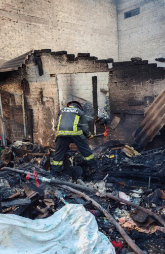 ¡INFERNO EN LA MADRUGADA DE TLANEPANTLA! RITA Y PANCHO MUEREN CALCINADOS