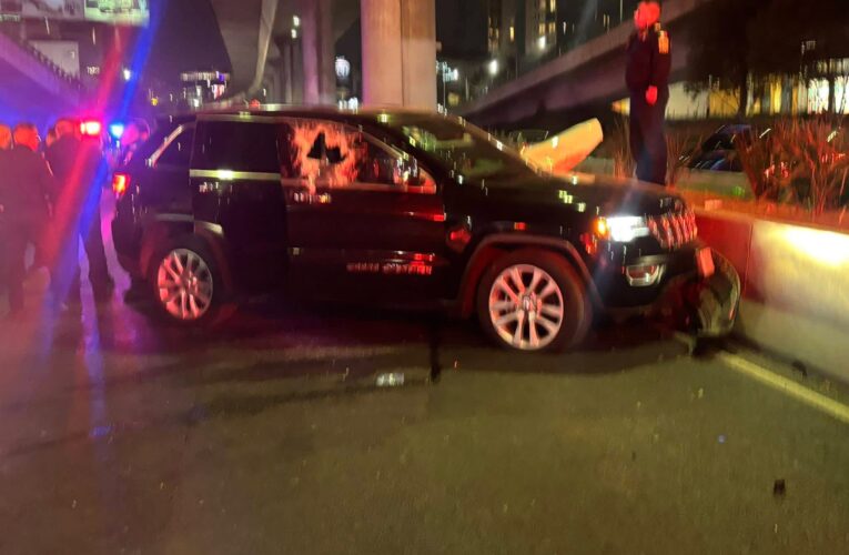 ¡Lluvia de plomo en el Periférico! Sicarios acribillan a exdirigente del ISSSTE y desatan el caos vial