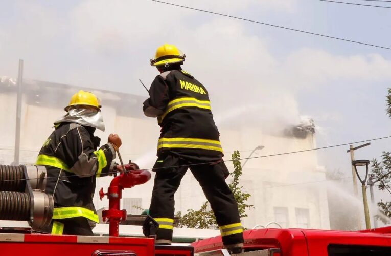 Incendio consume vivienda en Naucalpan, ¿cómo comenzó el incendio?