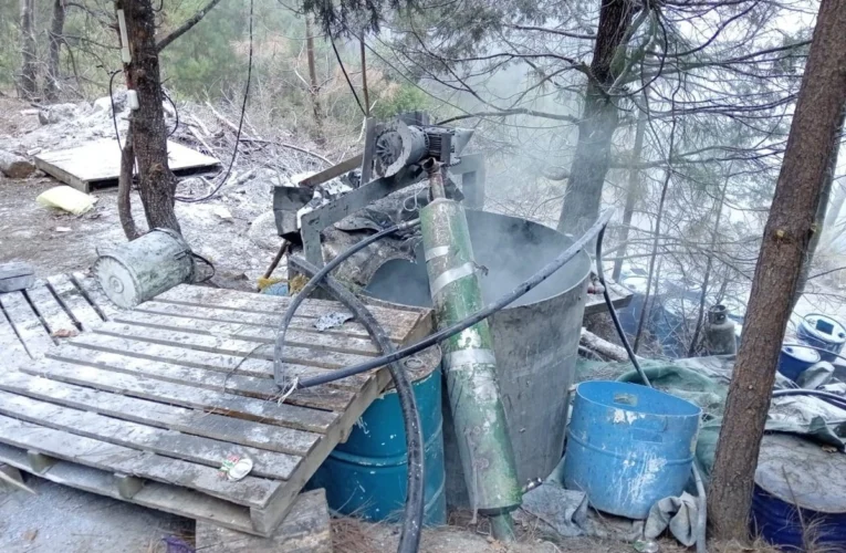 ¡Infierno químico en Durango! Marina desmantela laboratorios del crimen organizado cargados de cianuro y veneno