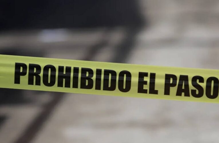 ¡Emboscada familiar! Acribillan a pareja al salir de visita en Chalco