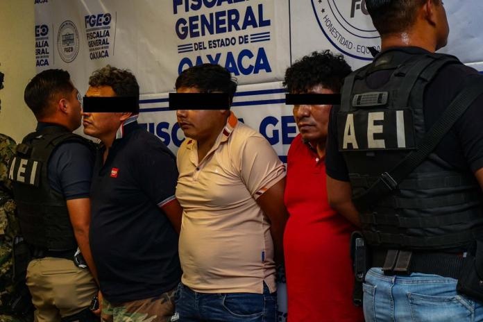 Detienen asesinos familia Istmo