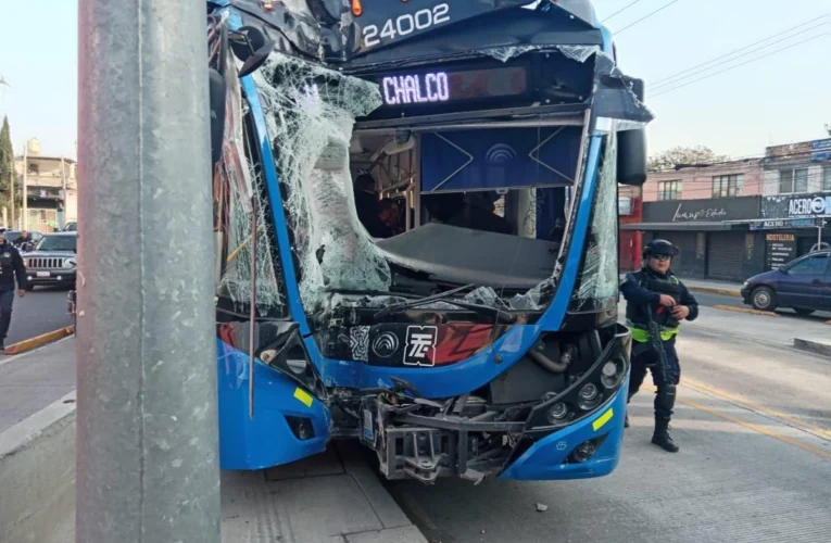 Tragedia en Chalco: Trolebús se estrella en estación Covadonga y deja 20 heridos