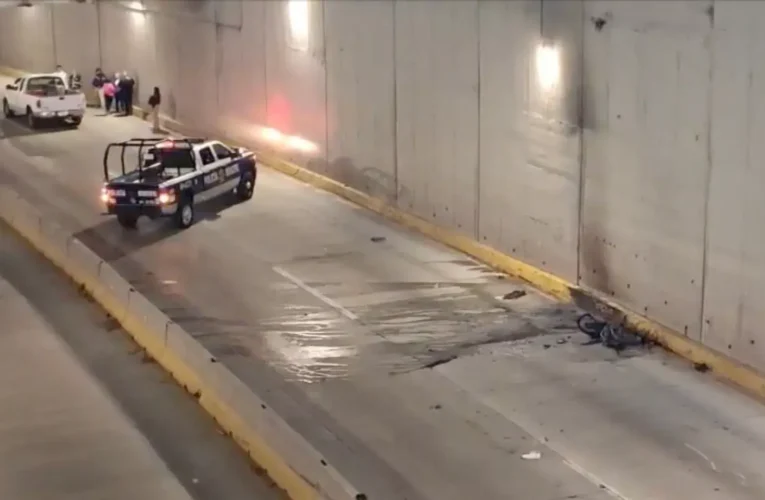 Motociclista fallece tras accidente en el distribuidor Araucarias de Xalapa