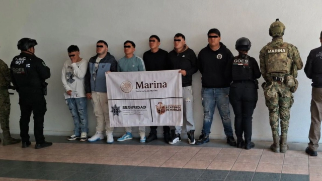 ¡CAE COMANDO DE 24 JÓVENES CON ARMAS LARGAS EN ECATEPEC!