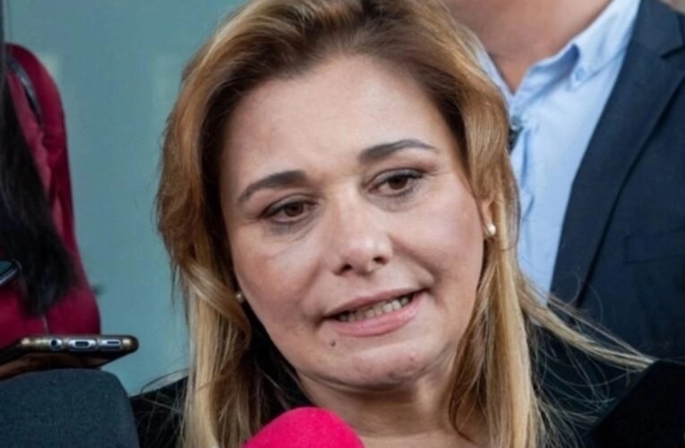 Manifestación en contra de Maru Campos en Chihuahua: ¿Cómo respondió la gobernadora?