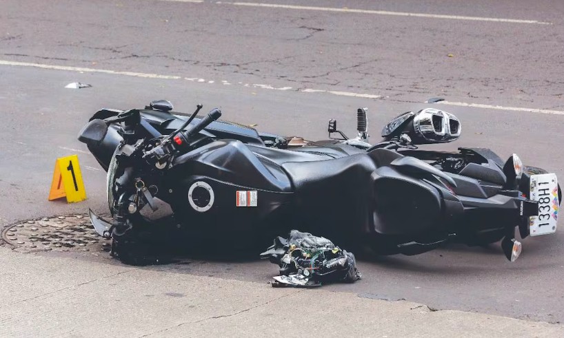 Motociclista muere