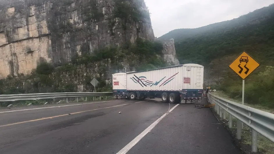 accidente en la carretera Rumbo Nuevo