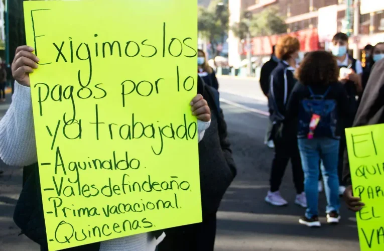 Manifestantes exigen ajuste salarial y bloquean calles en la colonia Doctores