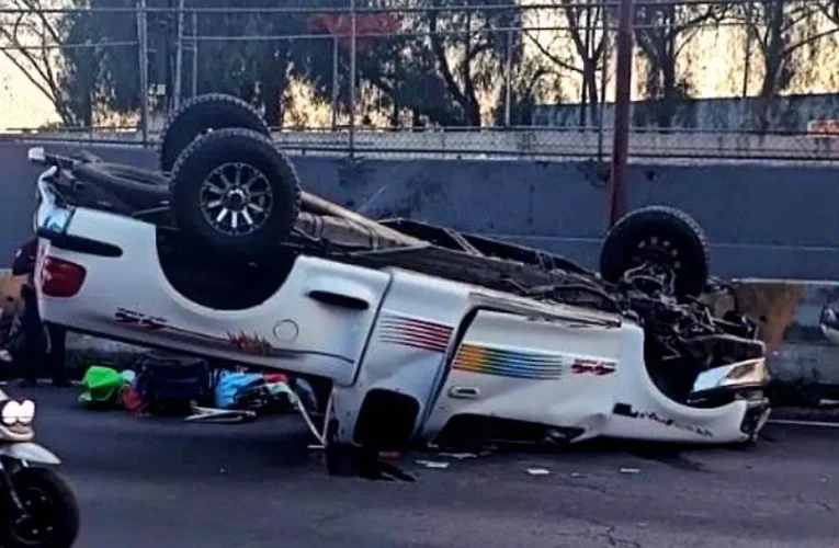 ¡MUERTE POR APLASTAMIENTO: CAMIONETA SEPULTA A CONDUCTOR EN ALMOLOYA!