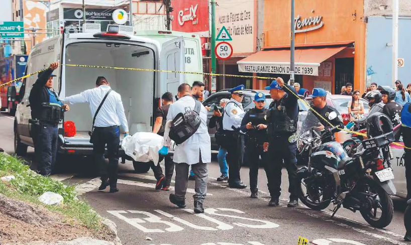motociclista muere arrollado por Metrobús en Xochimilco