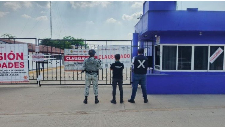 Clausuran alcoholera Veracruz