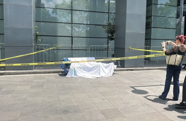 ¡CRISIS EN EL CENTRO! BLOQUEOS DE LA CNTE IMPIDEN LEVANTAMIENTO DE UN CADÁVER
