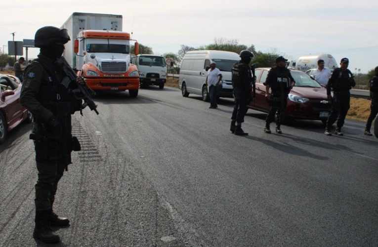 Carreteras colindantes con Veracruz sufren violencia diaria