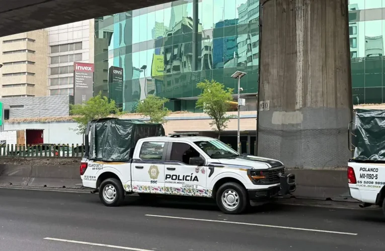 Localizan cadáver de hombre en situación vulnerable en Lomas de Chapultepec