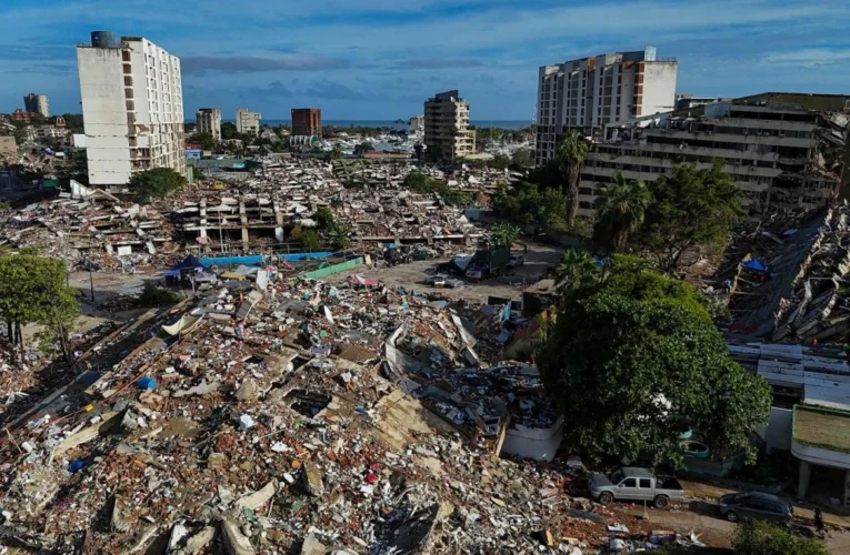 Asciende a casi 2 mil el número de víctimas mortales por los sismos en Venezuela