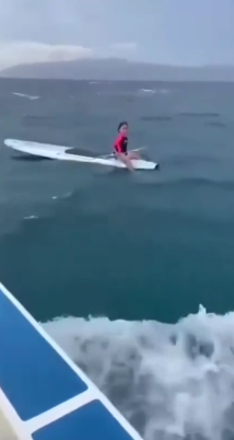 ¡Milagro en el mar! Pescadores rescatan a niña a un kilómetro de la costa