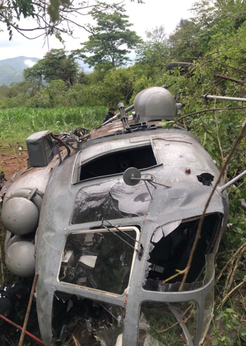 Video | ¡SUSTO EN EL AIRE! Helicóptero MI-17 de la Marina realiza aterrizaje de emergencia