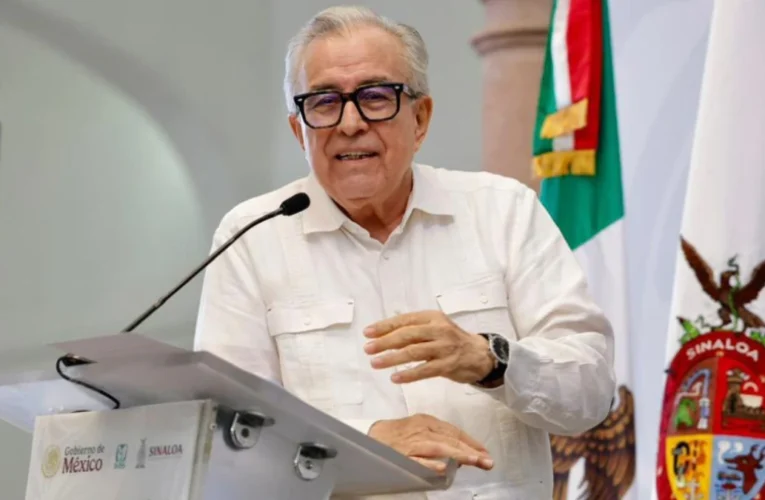¡Se vuelve a bajar del barco! Rubén Rocha Moya corre despavorido y pide licencia indefinida tras el desprecio total de la 4T