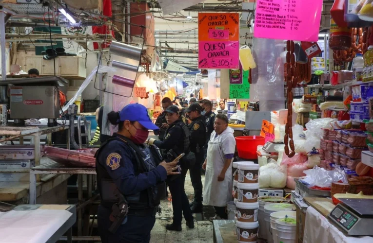 Gobierno de CDMX declara a La Merced zona prioritaria contra la extorsión