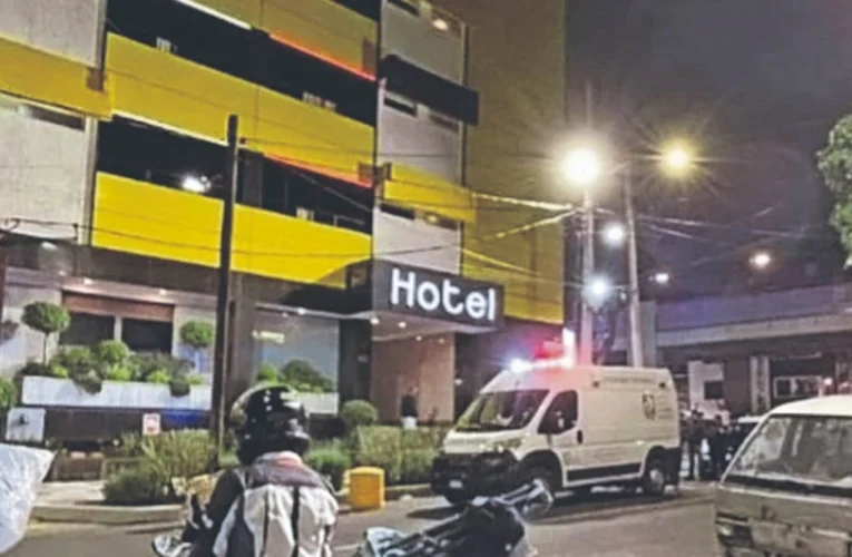 Autoridades investigan el hallazgo de un joven muerto dentro del Hotel Encanto de la Cuauhtémoc