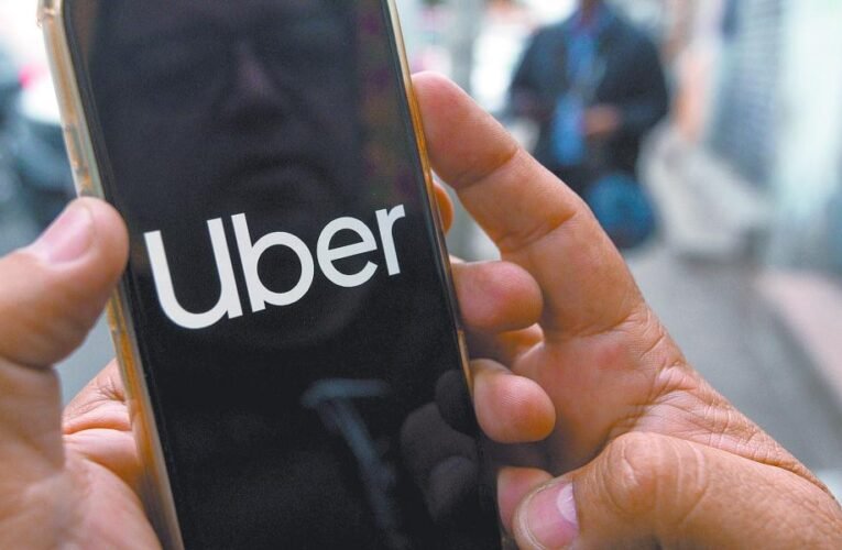 Uber despide al 10% de su plantilla para priorizar robotaxis y entrega a domicilio