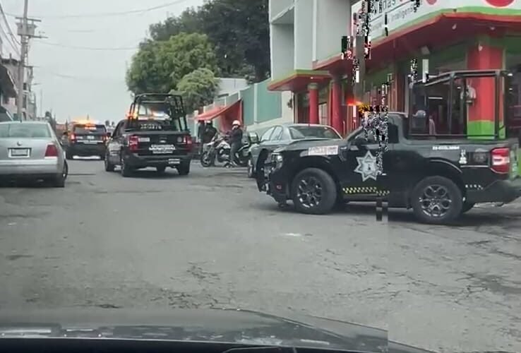Denuncia RuAbogado presunta vigilancia de la Guardia Municipal en calles de Naucalpan