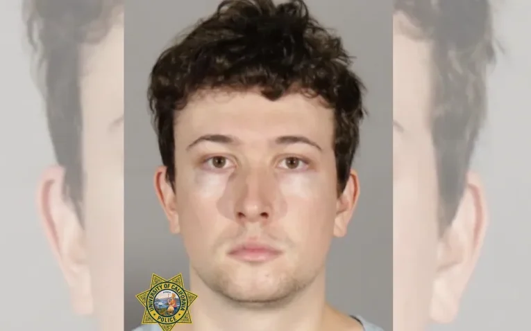 Muere en custodia del alguacil hombre acusado de secuestro y agresión sexual en Los Ángeles