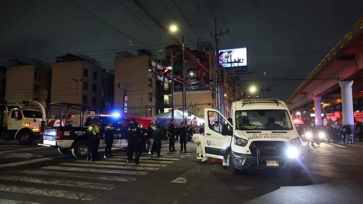 tráiler embiste y mata a un hombre